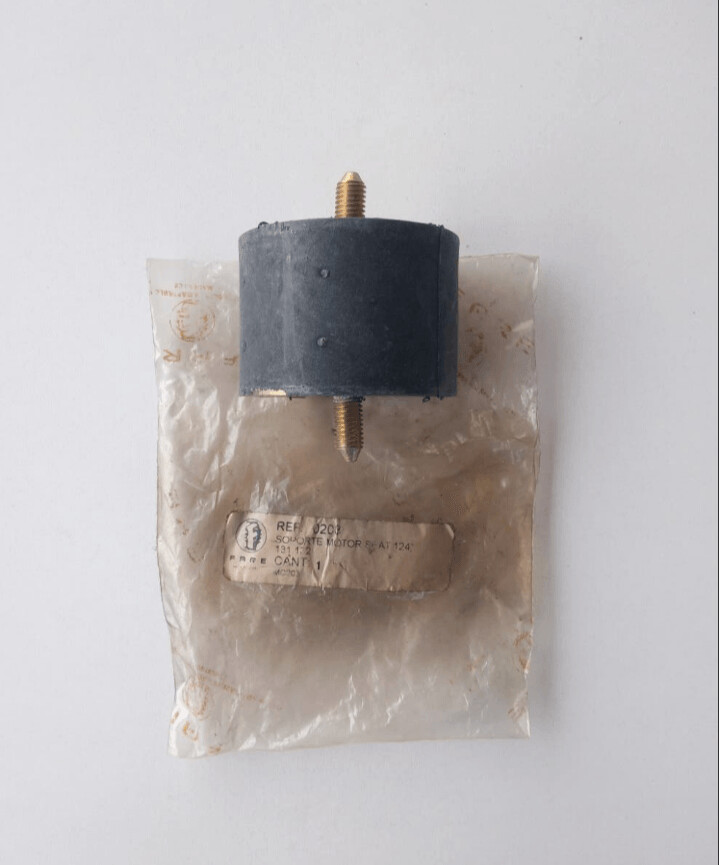 Soporte motor SEAT 124.SEAT 131.SEAT 132