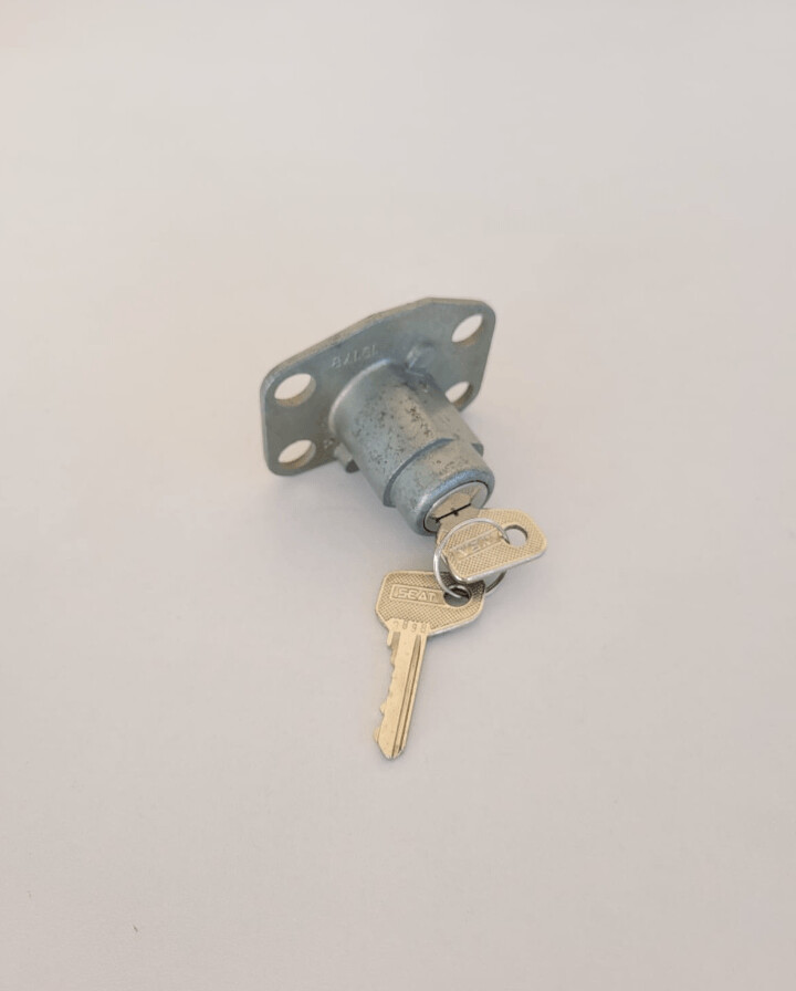 Cerradura maletero SEAT 127 1ª serie