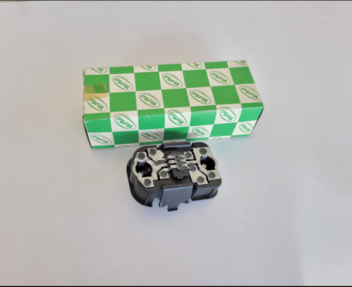Portalamparas trasero derecho RENAULT 21
