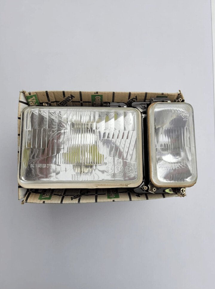 Faro derecho con faro largo alcance RENAULT 12 S 74- (kinby)