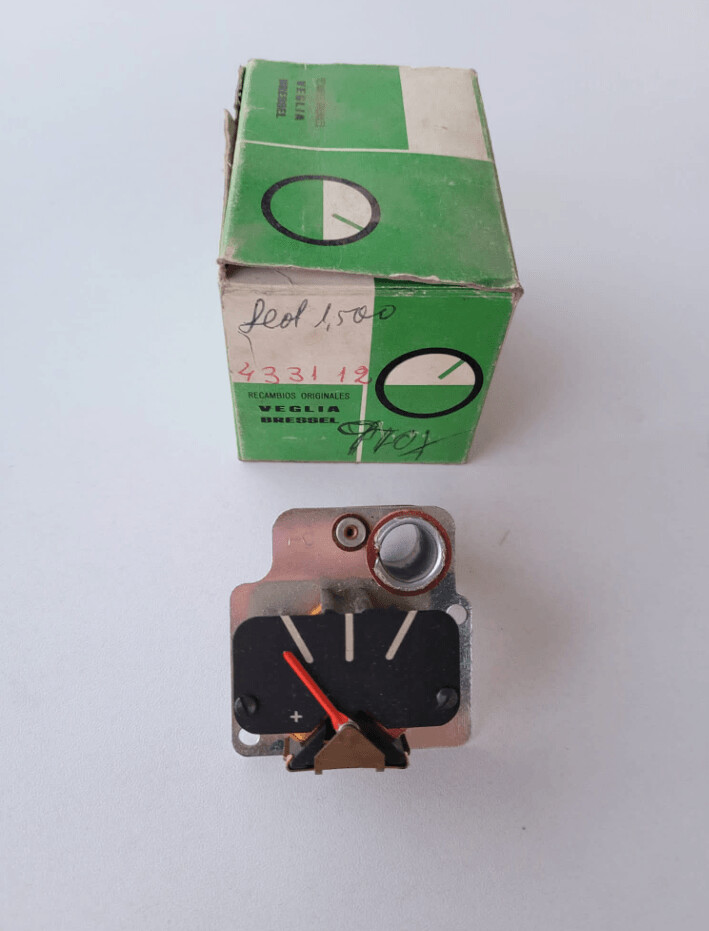 Reloj gasolina SEAT 1400C.SEAT 1500 (veglia)