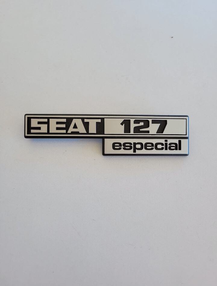 Insignia anagrama SEAT 127 ESPECIAL