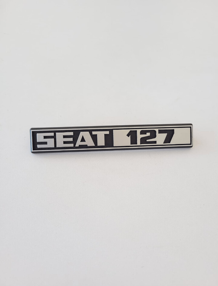 Anagrama porton trasero SEAT 127