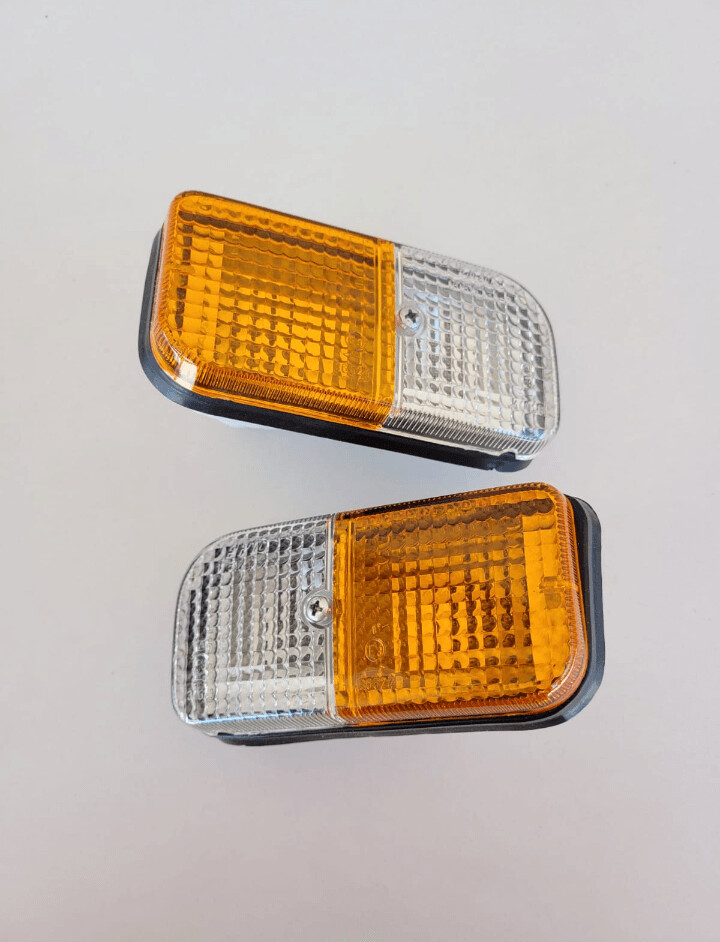 Pareja pilotos delanteros RENAULT 4 moderno (aric)
