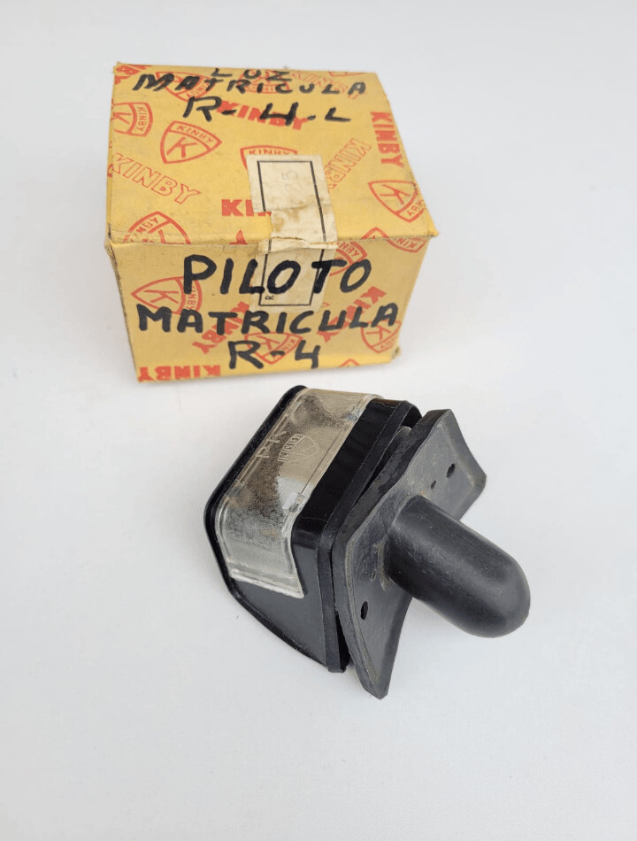 Piloto matricula RENAULT 4L-F (kinby)