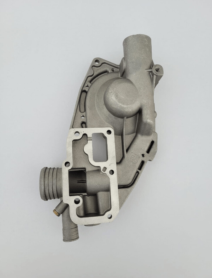 Cuerpo bomba agua RENAULT 8.RENAULT 10