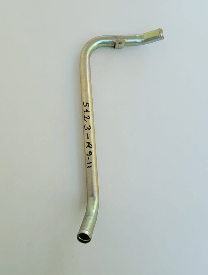 Tubo agua metalico RENAULT 9.RENAULT 11