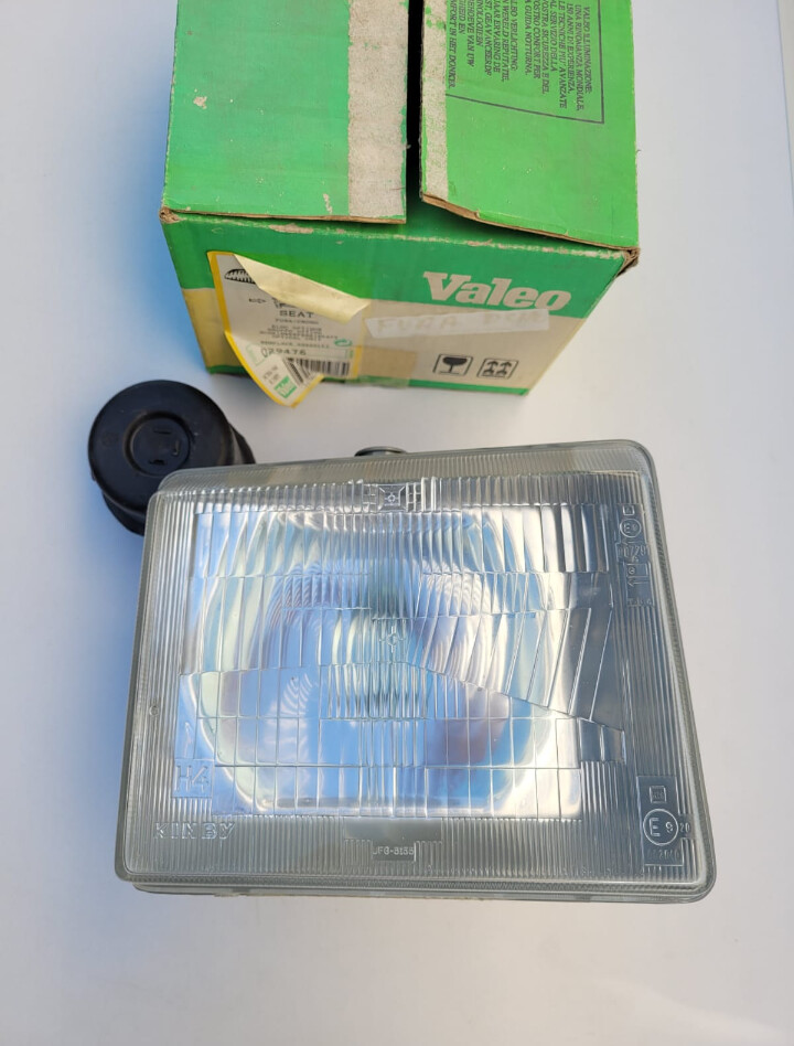 Optica faro delantero derecho SEAT FURA CRONO (kinby-valeo H4)