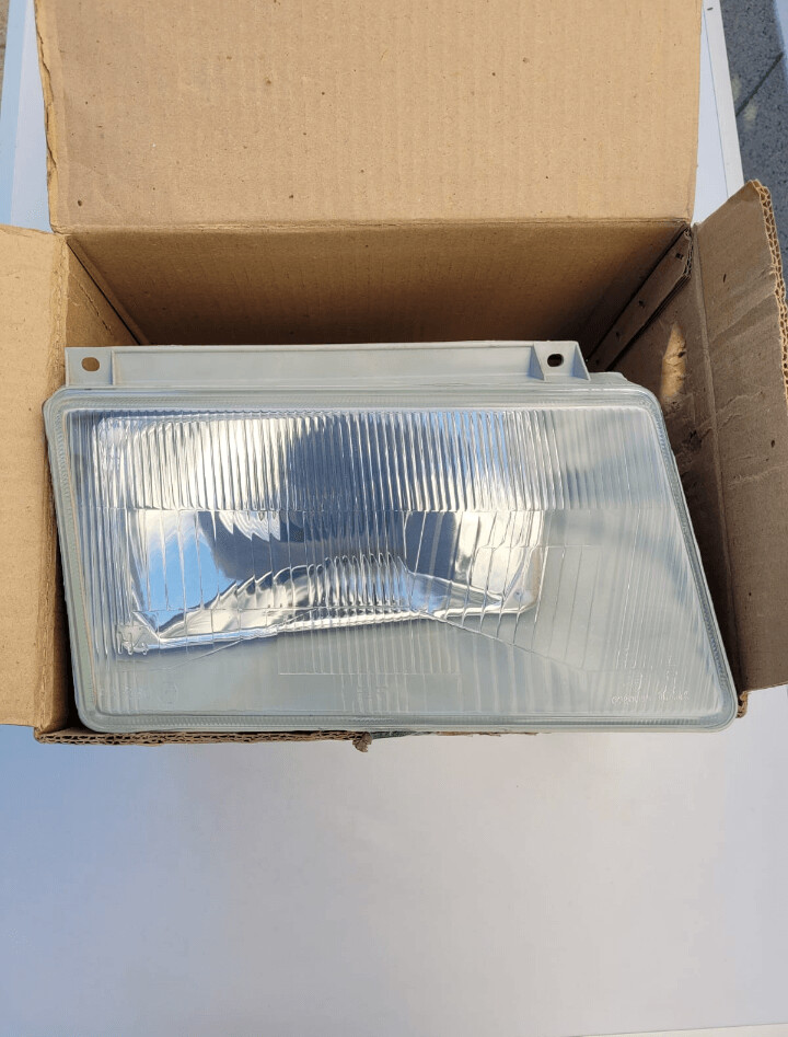 Optica faro delantero derecho SEAT RONDA (fores-H4)