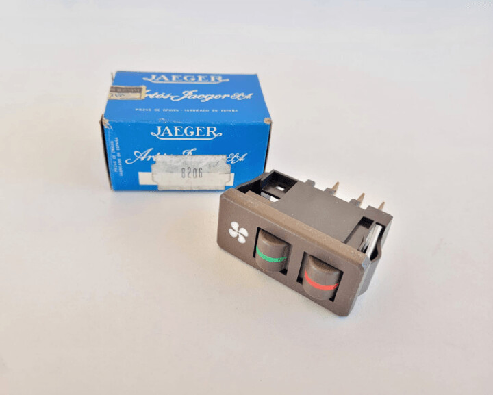 Interruptor calefactor marron SEAT RITMO (jaeger)