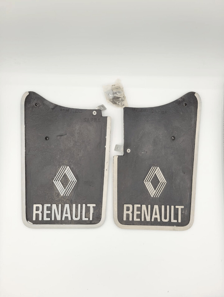Juego faldillas salvabarros goma RENAULT 12