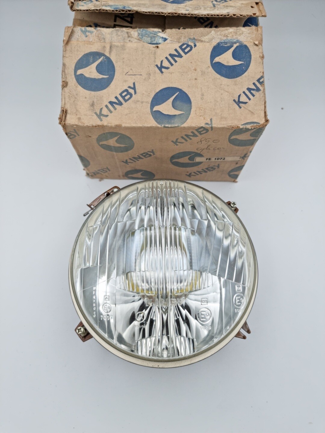 Optica faro SEAT 124.SEAT 850 (kinby)