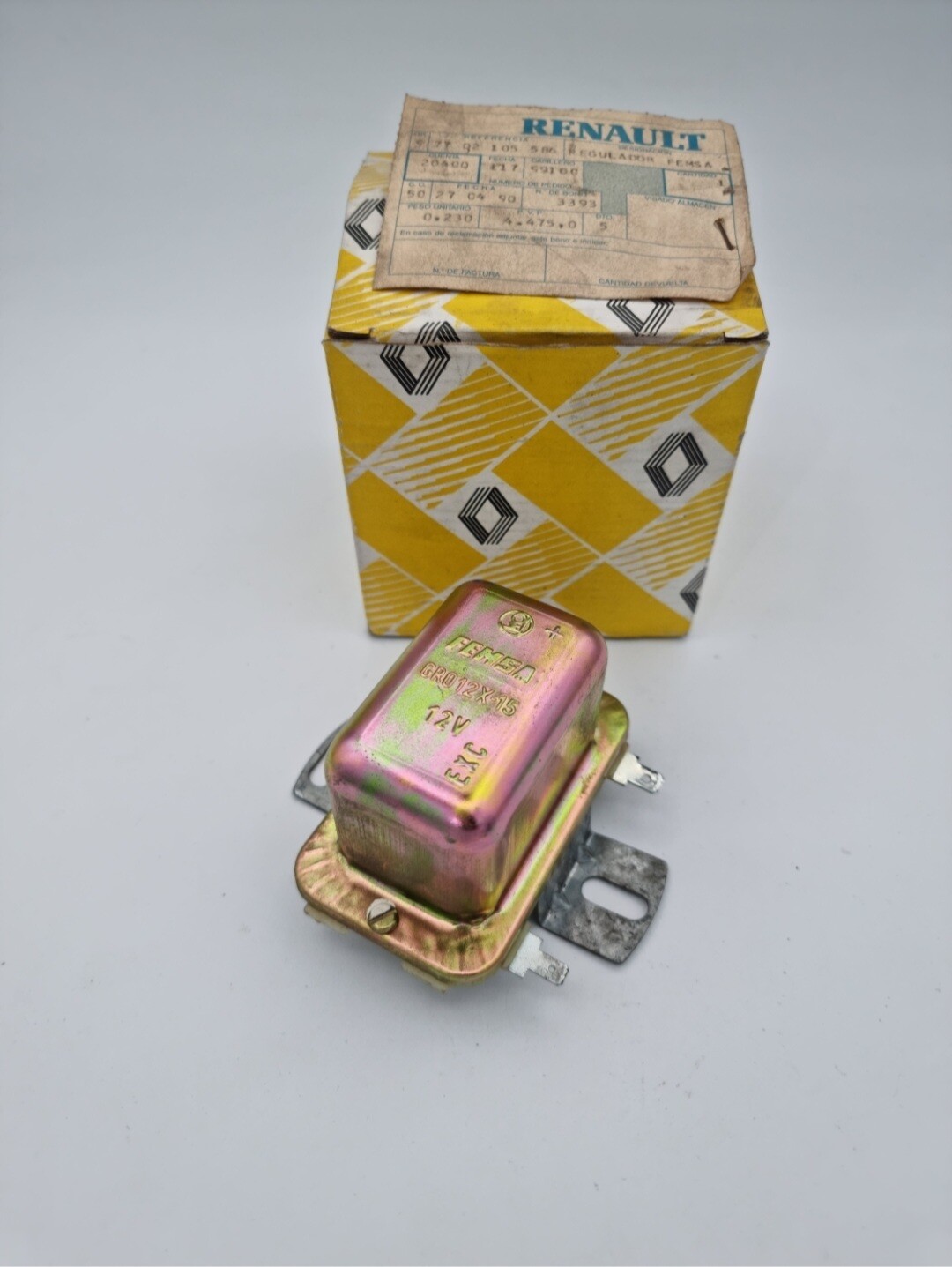 Regulador alternador RENAULT 5.RENAULT 7 (femsa GRO12X-15