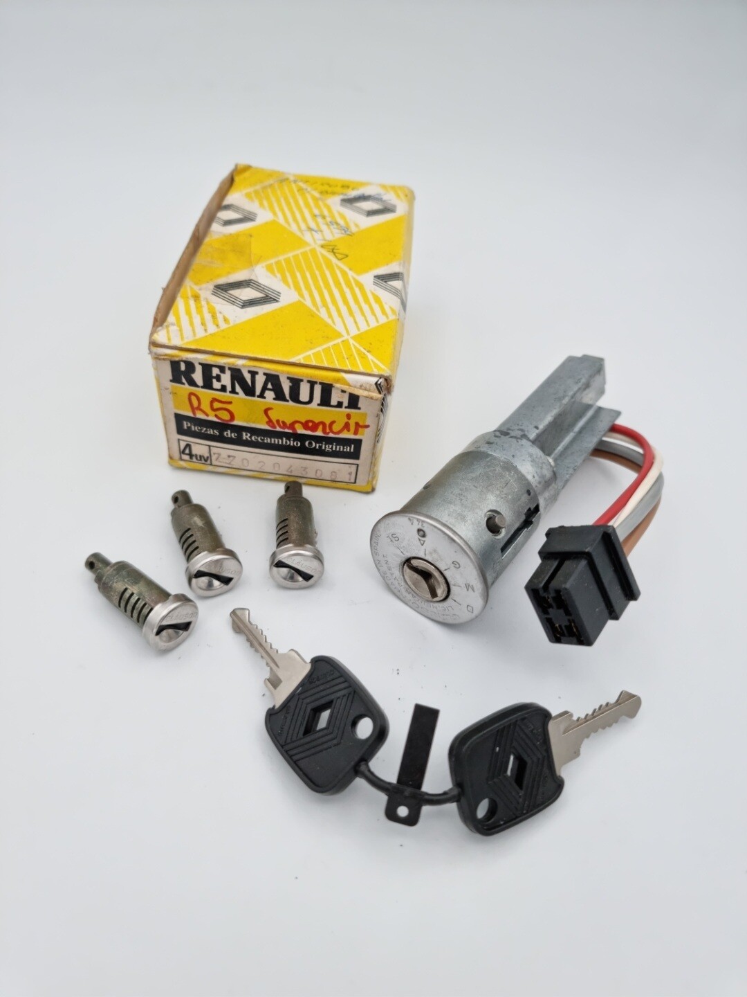 Conjunto clausor y bombines RENAULT 5.RENAULT 7 (original renault)