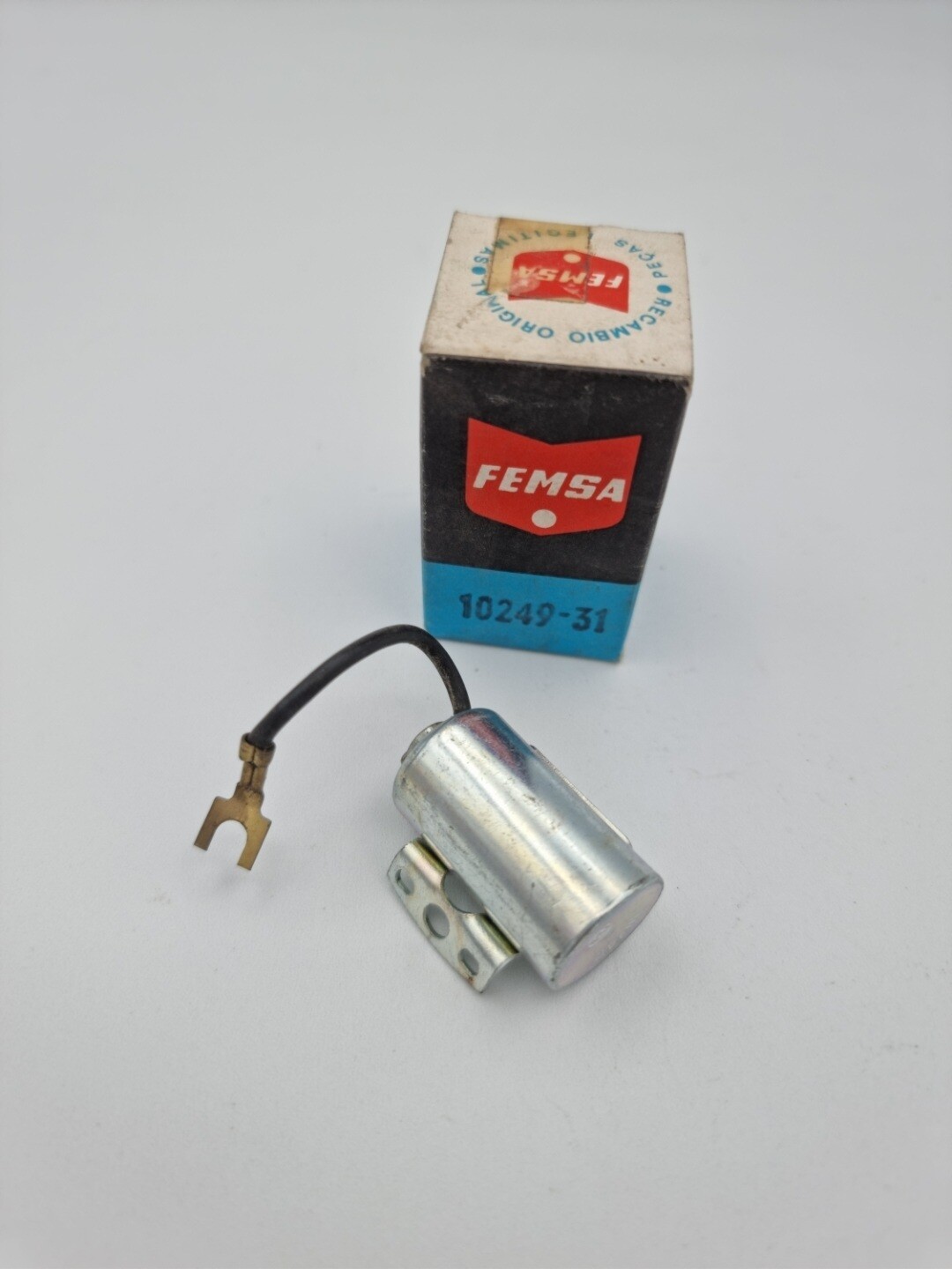 Condensador delco SEAT 124 SPORT 1600 (femsa)