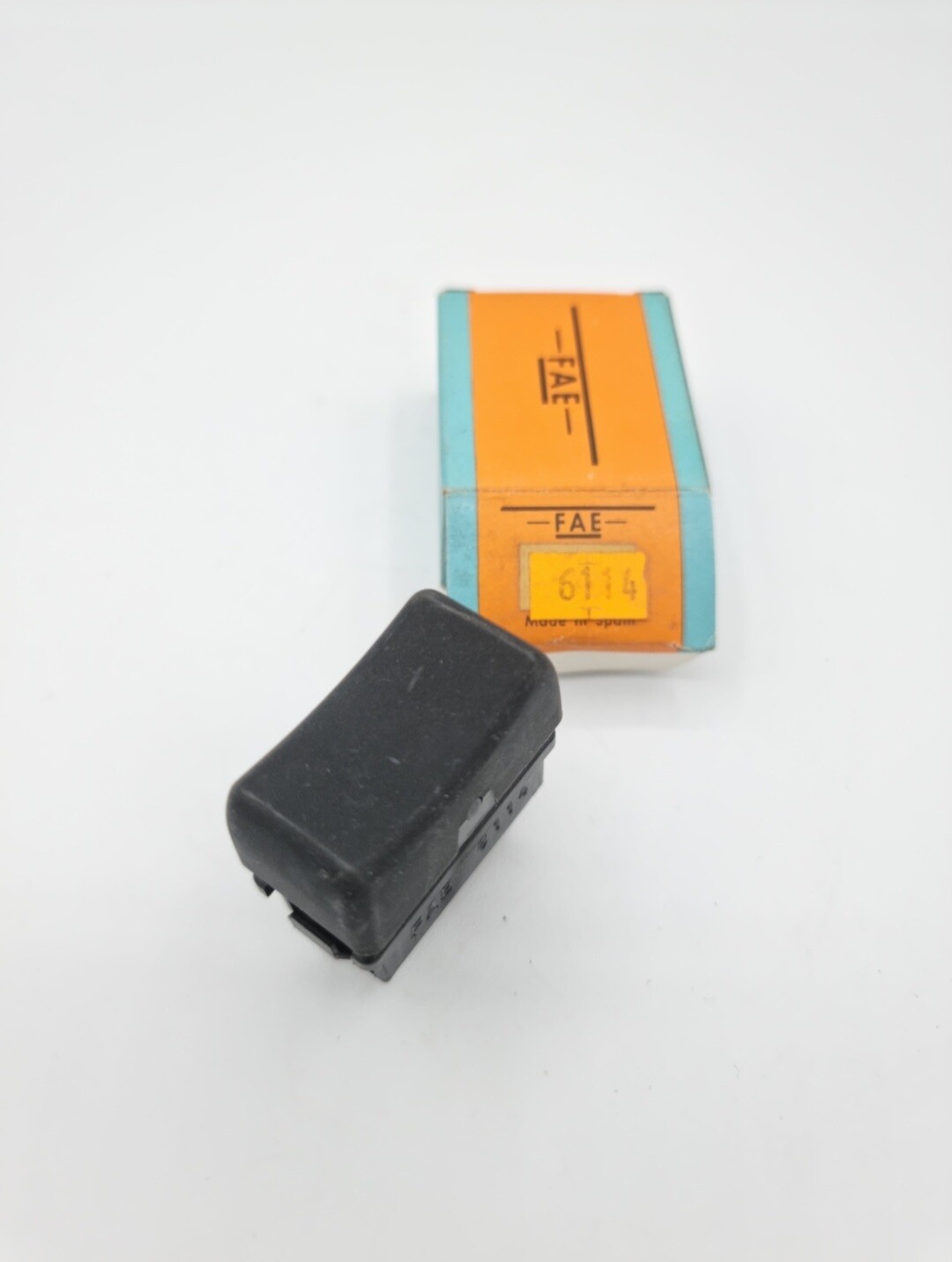 Interruptor sin simbolo RENAULT (fae 6114)