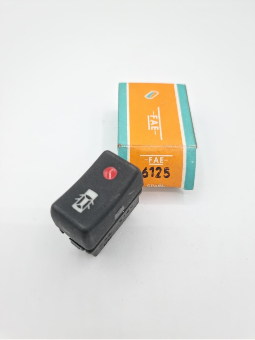 Interruptor bloca-puertas RENAULT 5.SUPER 5.9.11.14 (fae)