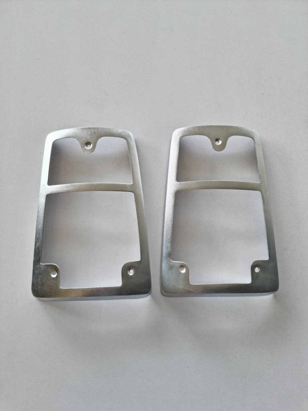 Pareja protectores pilotos traseros RENAULT 6