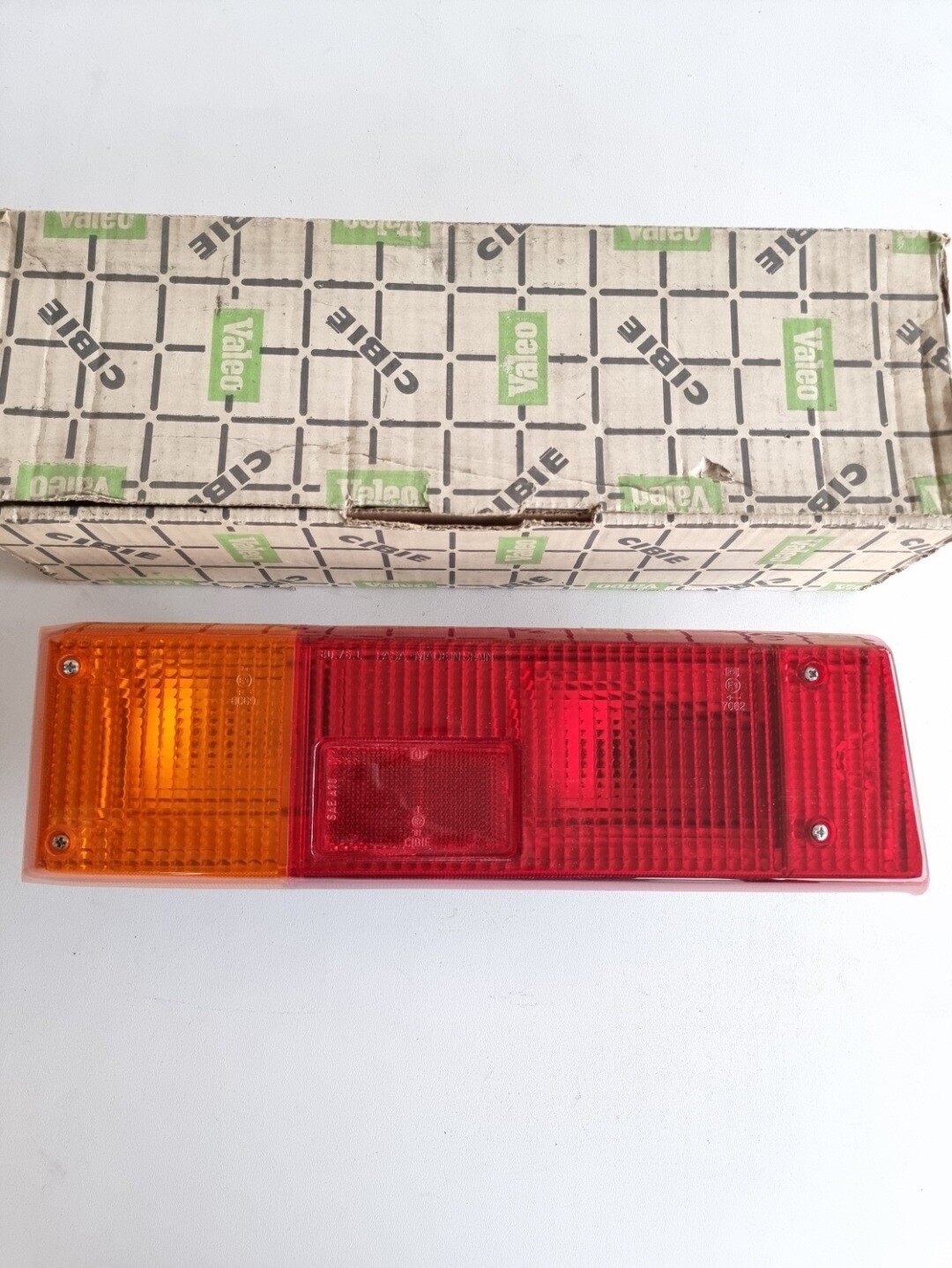Piloto trasero izquierdo Renault 8 2serie (cibie)