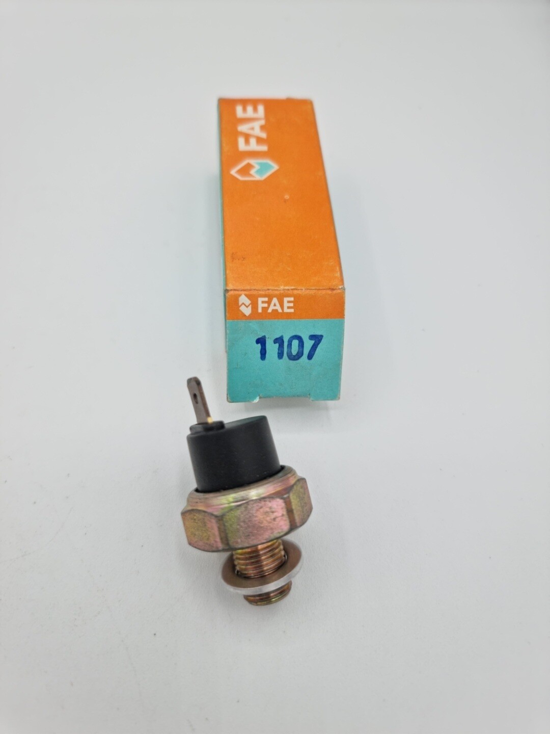 Monocontacto presion aceite AUDI.PORSCHE.ROVER.SEAT.VOLKSWAGEN.VOLVO (fae)