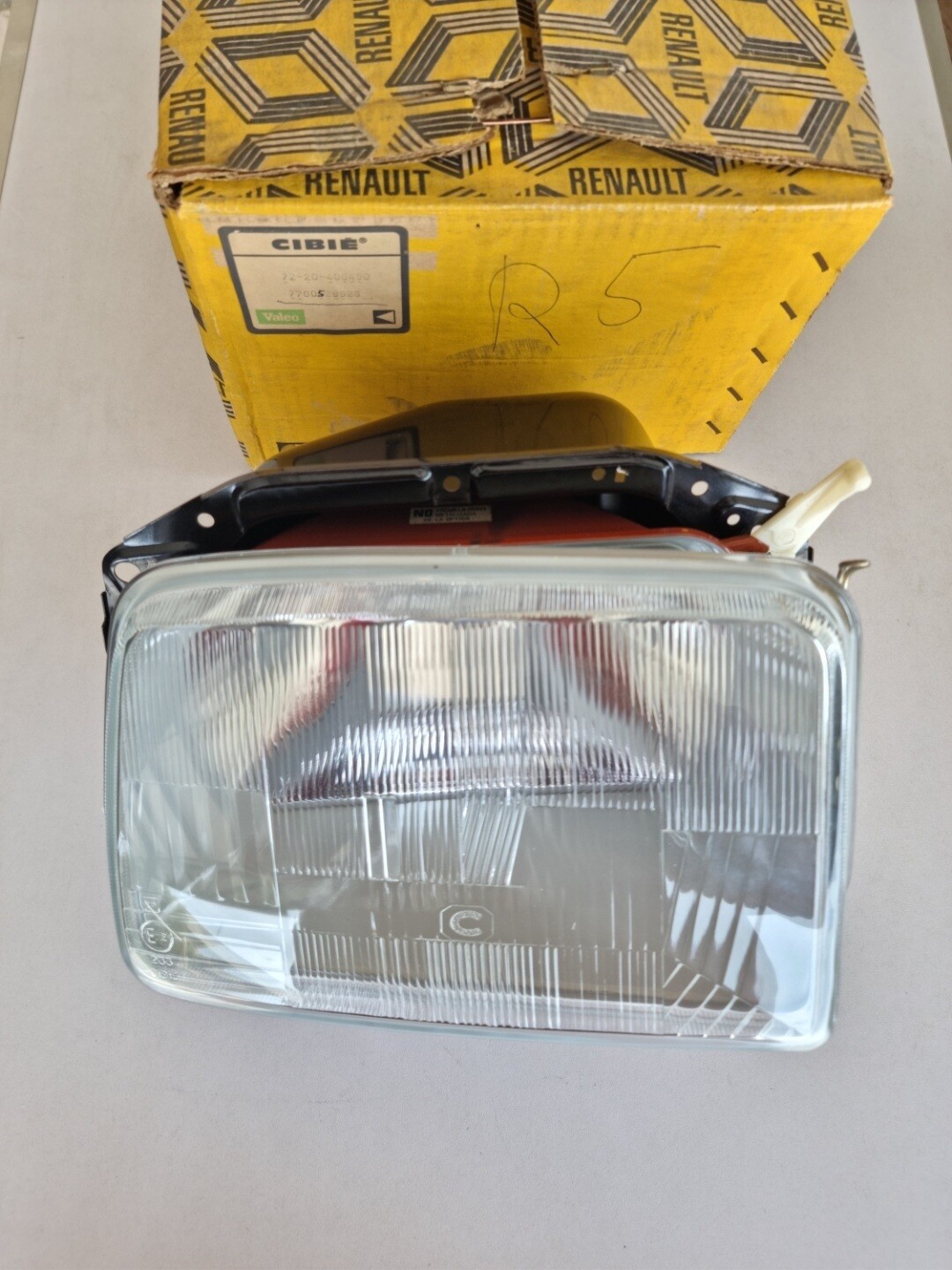 Optica faro derecho con coco RENAULT 5 (cibie)