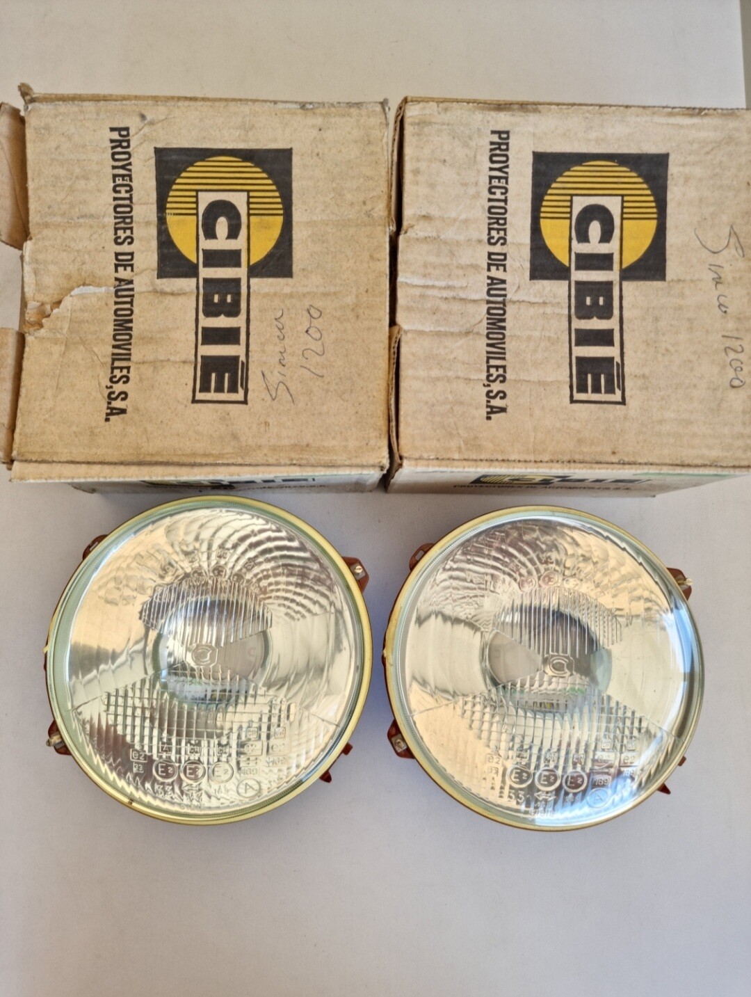 Pareja opticas faros SIMCA 1200.SIMCA 1000 (cibie)