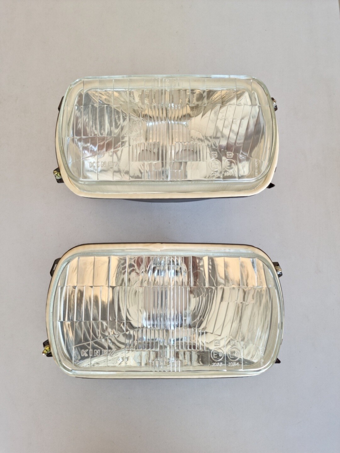 Pareja opticas faros RENAULT 10.12.15.16.AUSTIN.EBRO FADISA (kinby)