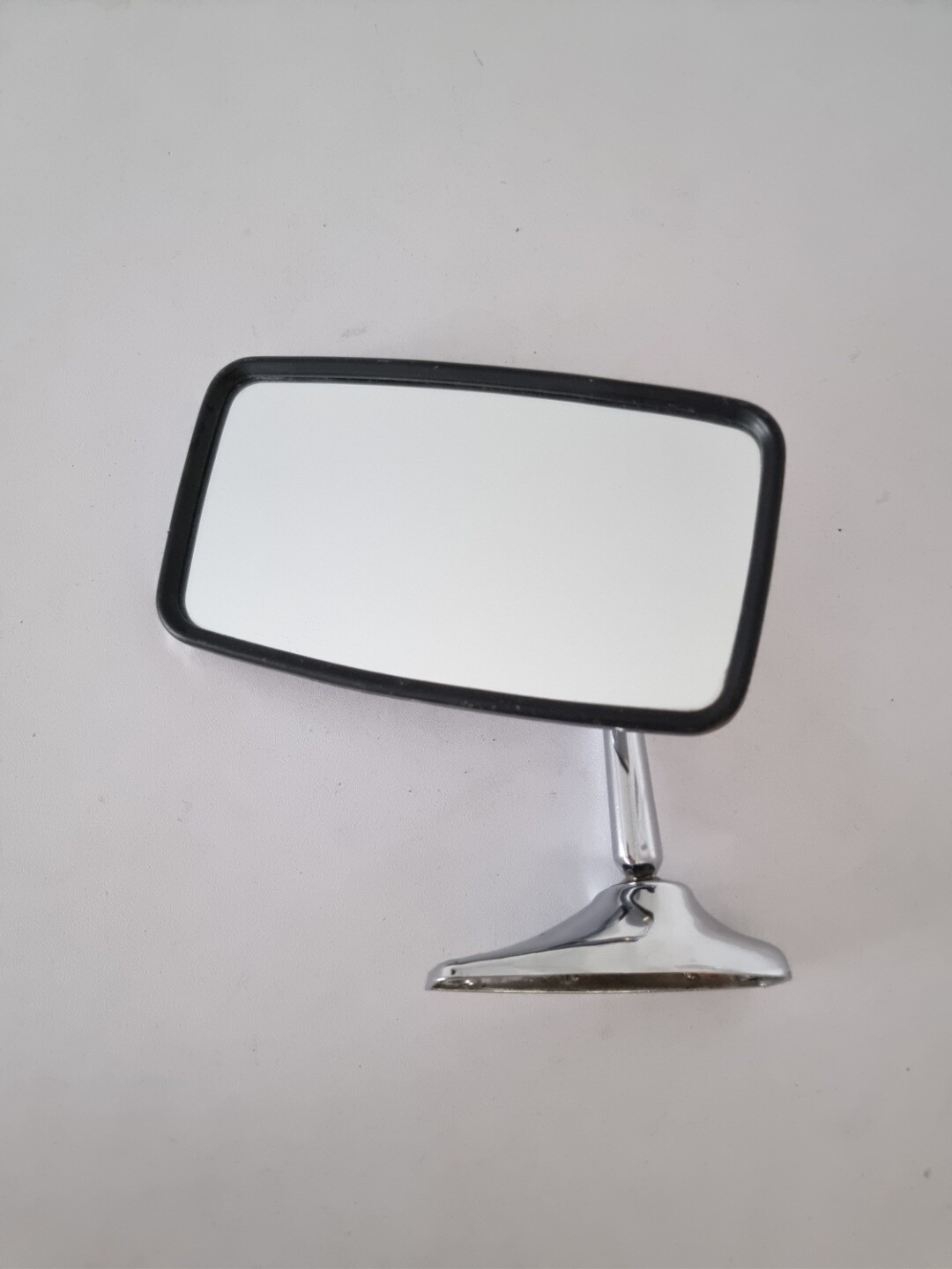Espejo retrovisor exterior cromado