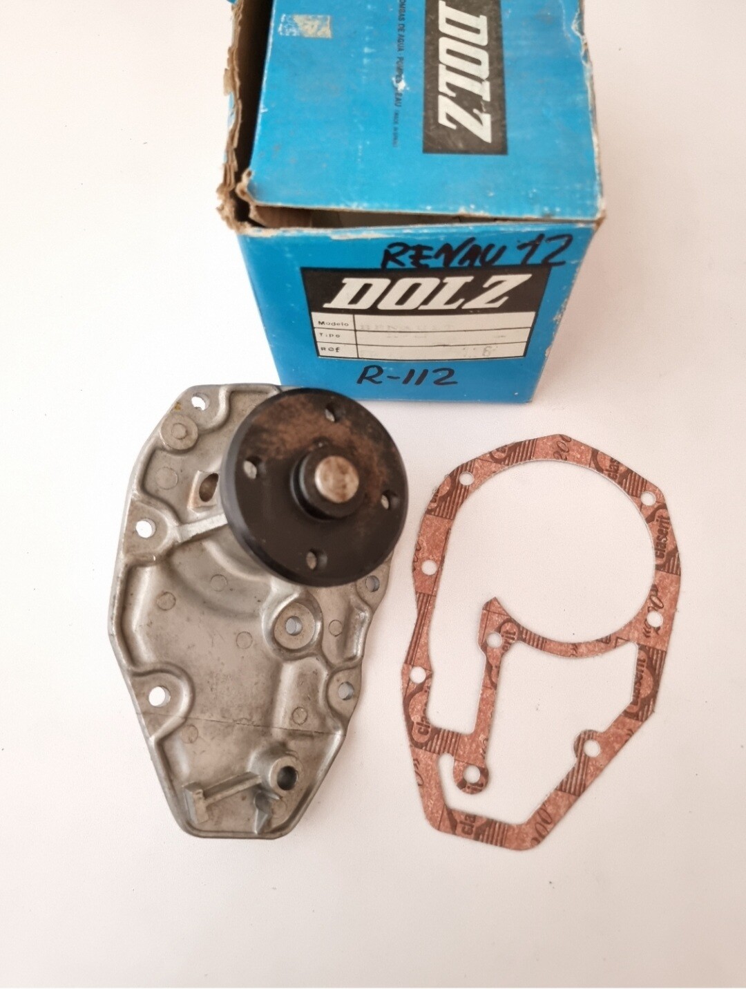Bomba agua RENAULT 12 (dolz)