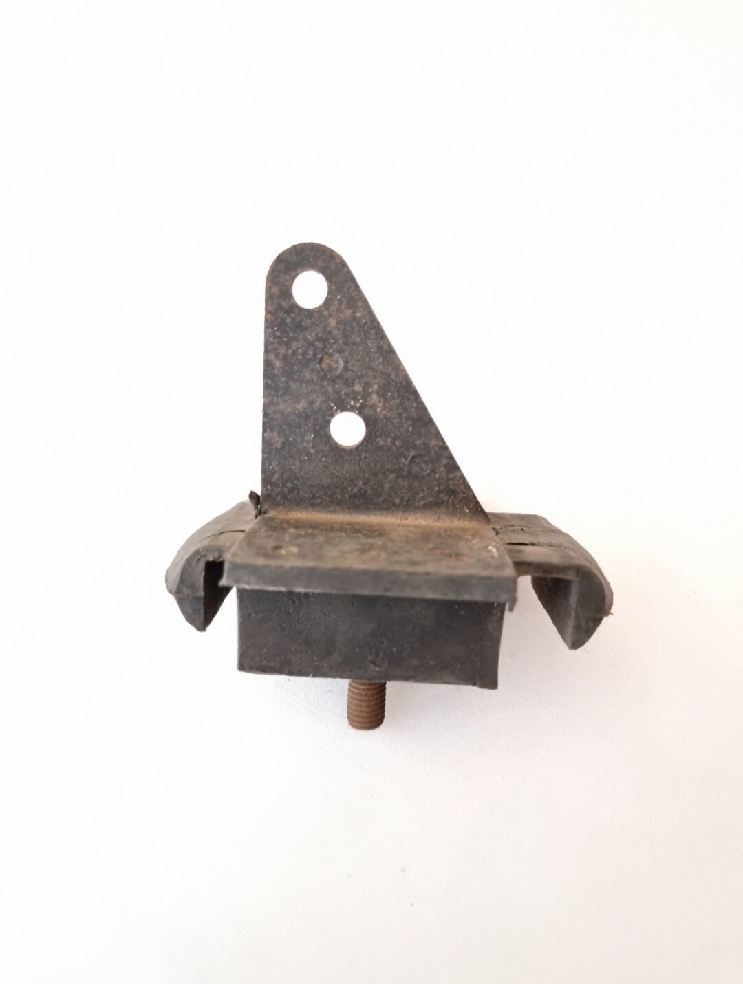 Soporte motor renault dauphine.renault gordini