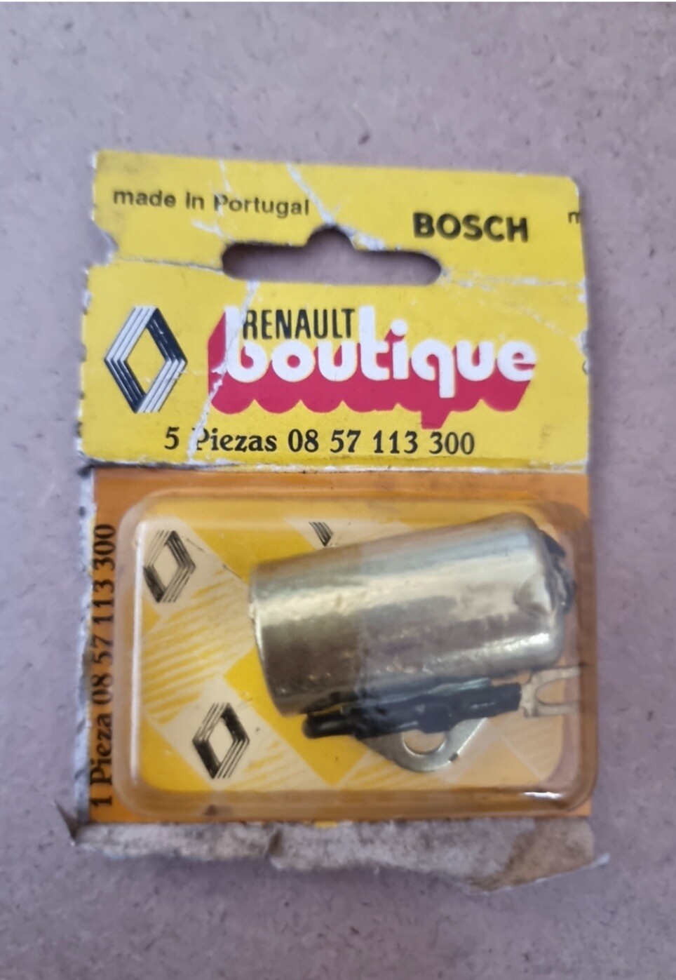 Condensador RENAULT 4.RENAULT 6.RENAULT 8.RENAULT 12 (original renault)