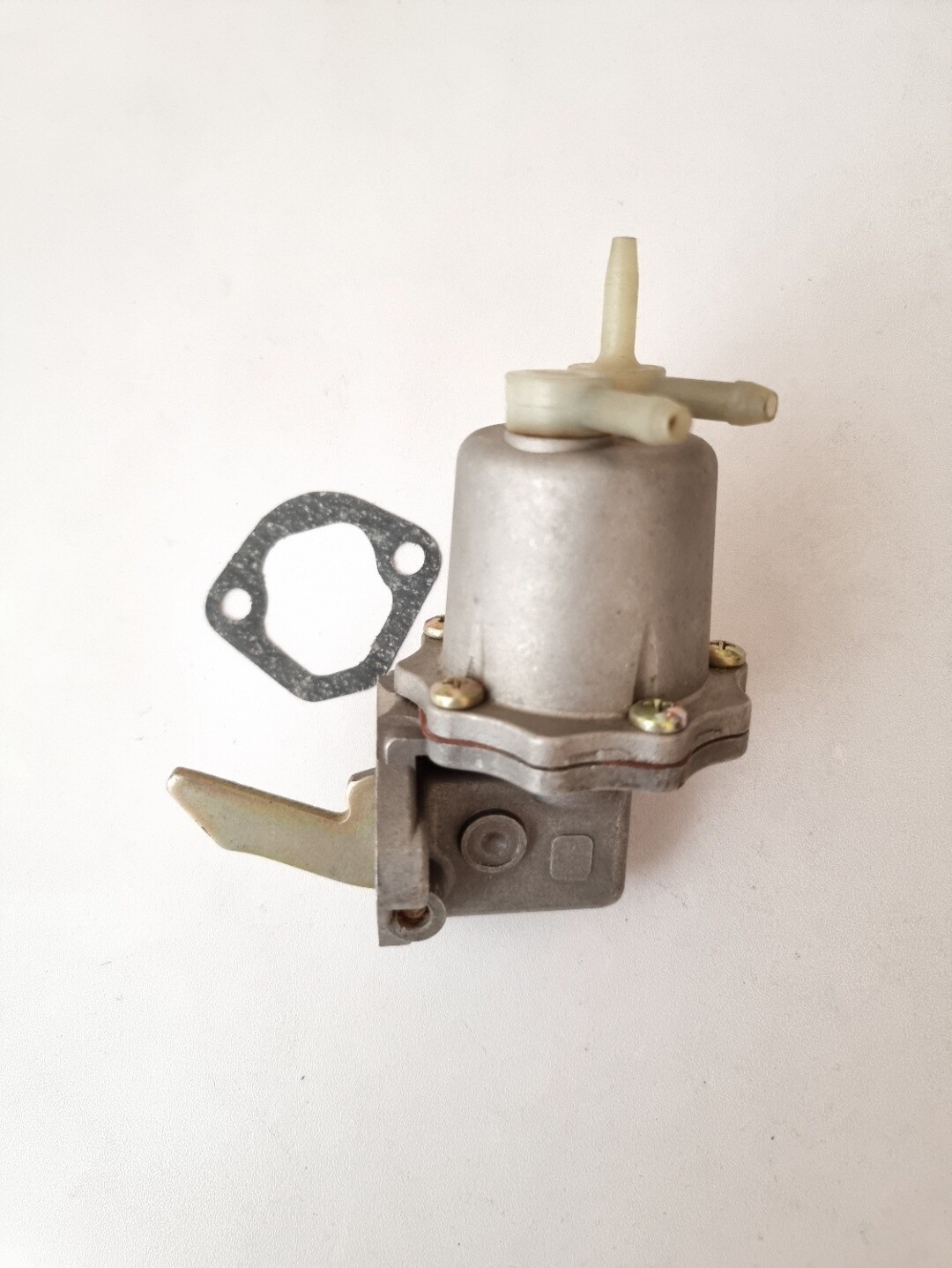 Bomba gasolina RENAULT 12 (irauto)