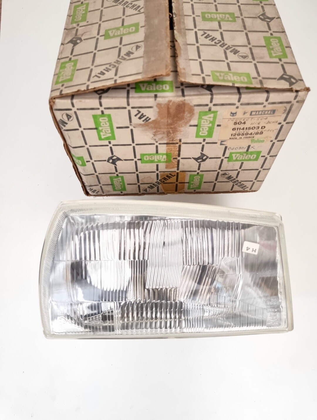 Optica faro delantero derecho PEUGEOT 504 (sev marchal)