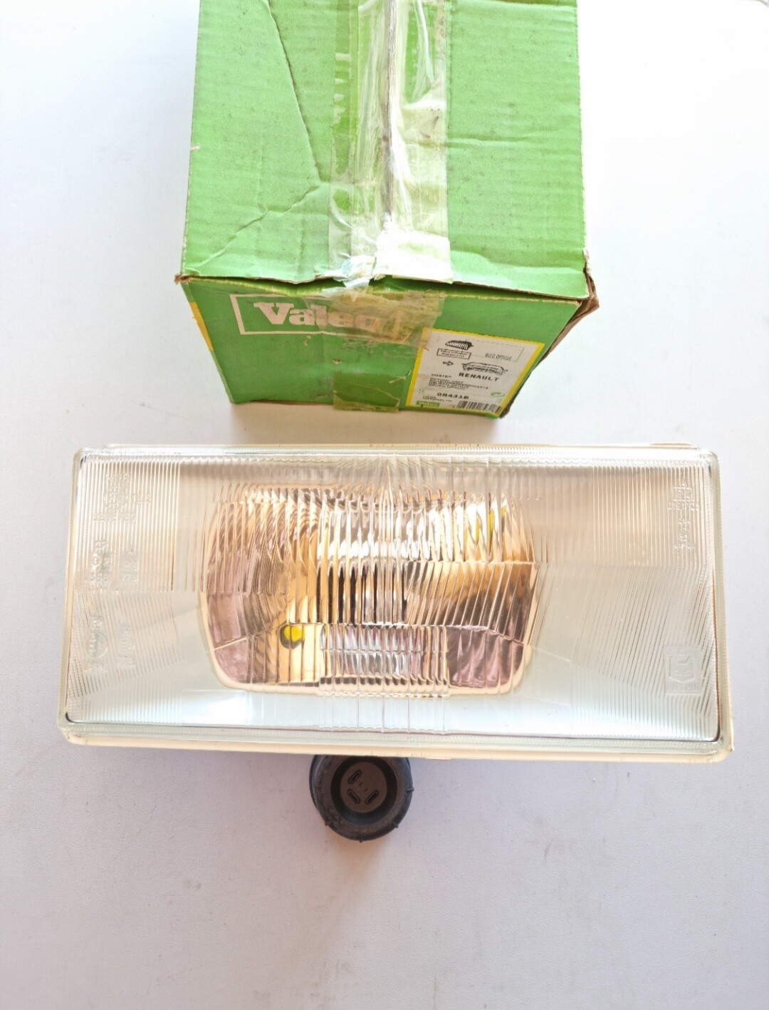 Optica faro derecho RENAULT MASTER I (80-98) H4
