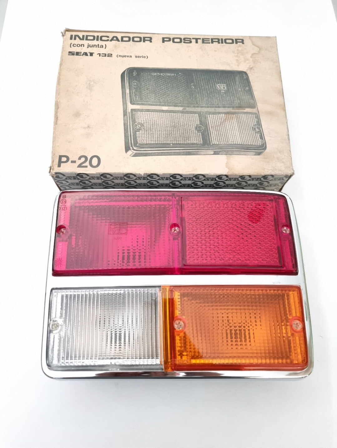 Piloto trasero derecho SEAT 132 2serie (gemo)