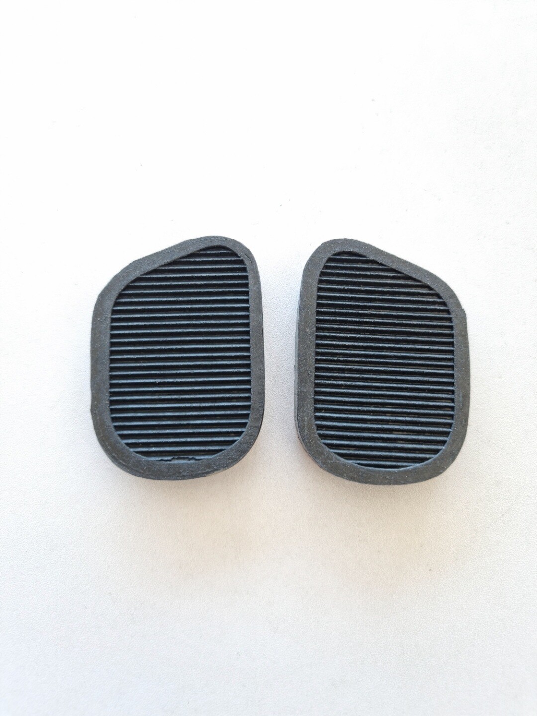 Goma pedales SEAT 600