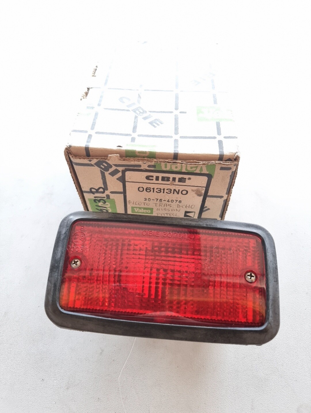 Piloto trasero derecho antiniebla NISSAN PATROL (cibie)