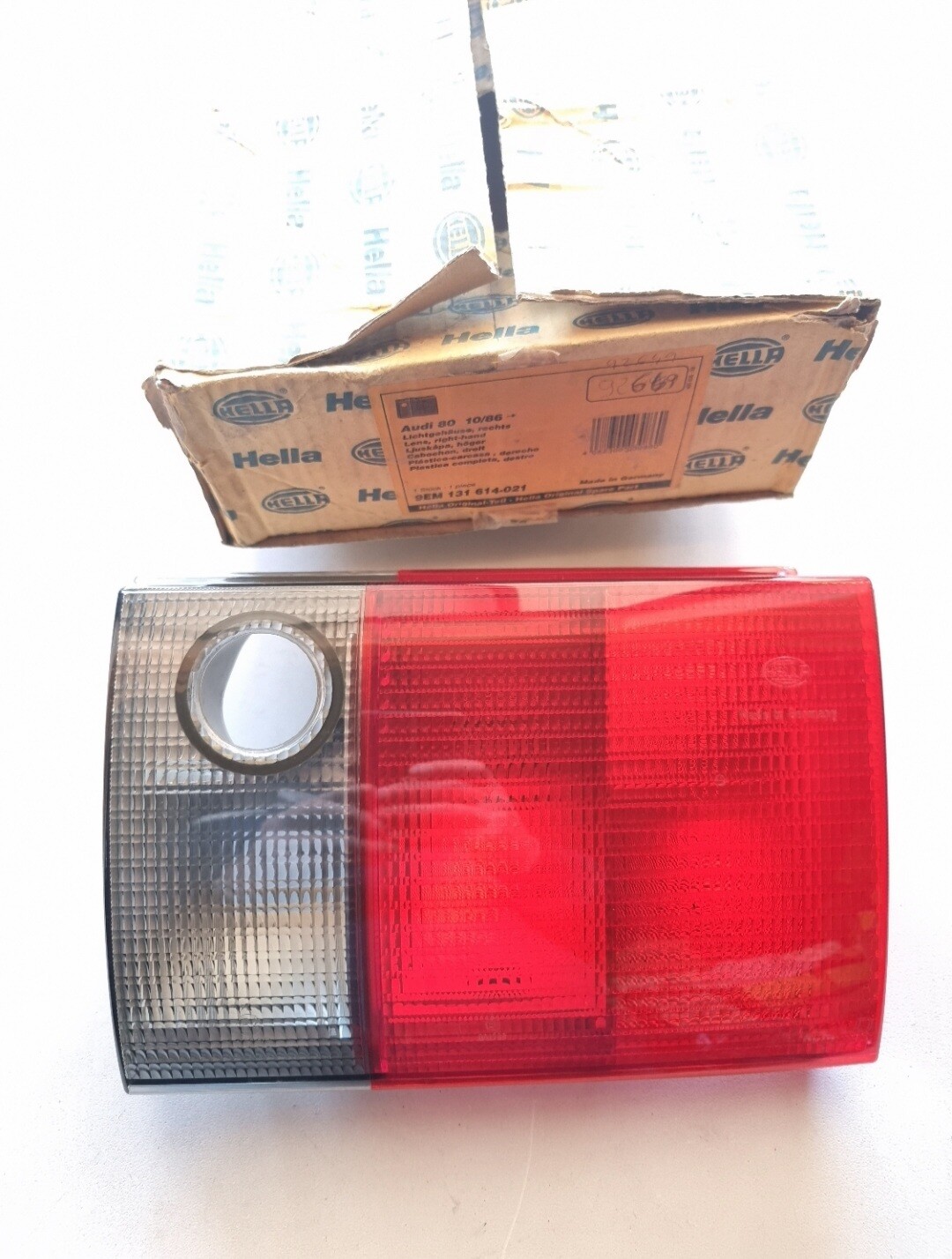 Piloto trasero derecho AUDI 80 (10/86->) hella