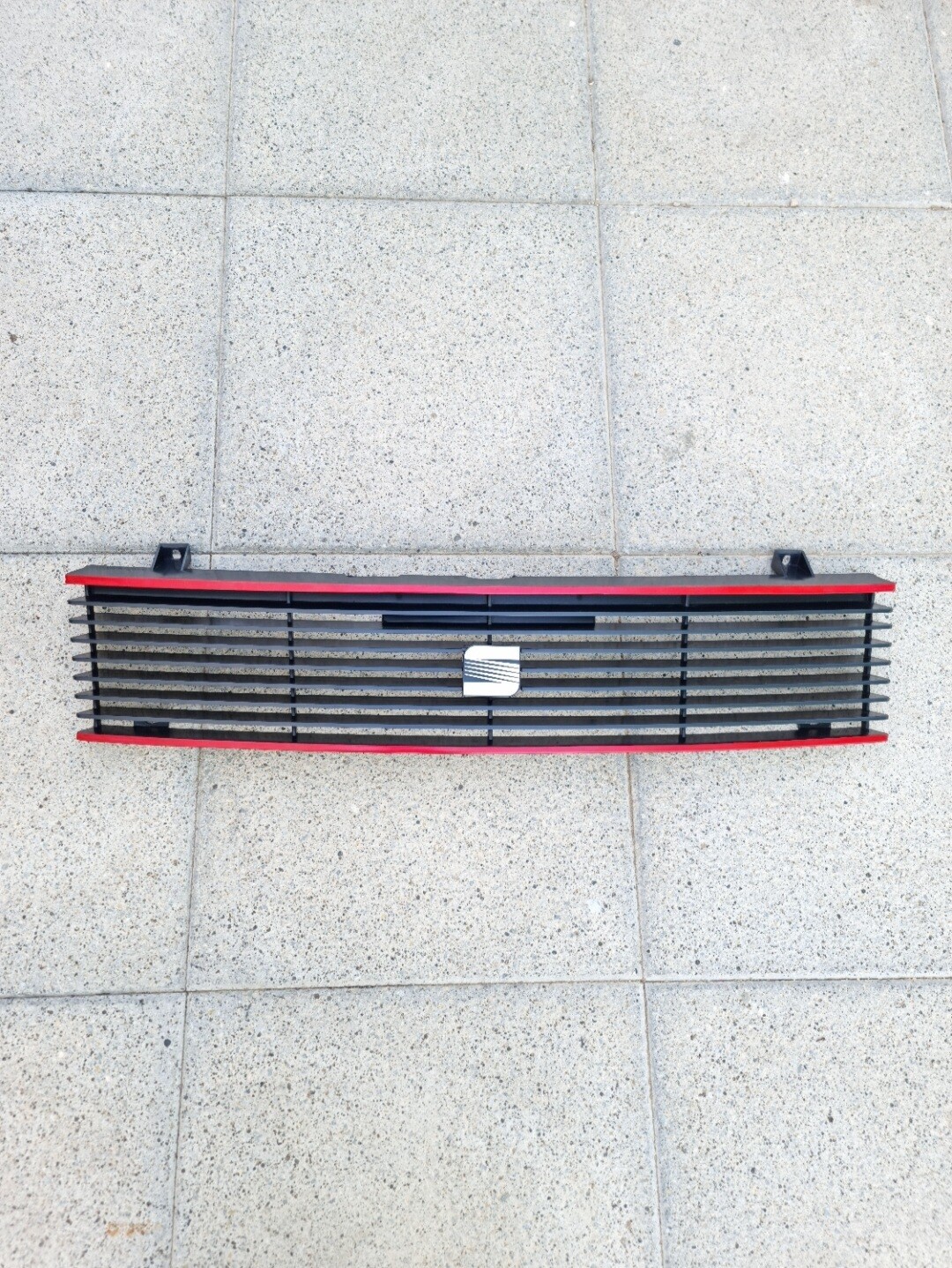 Rejilla delantera SEAT RONDA CRONO