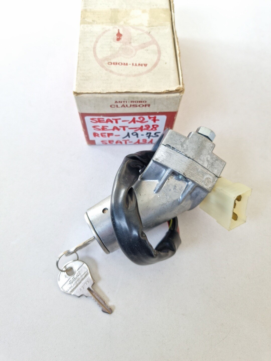 Clausor antirrobo SEAT 127.SEAT 128.SEAT 131