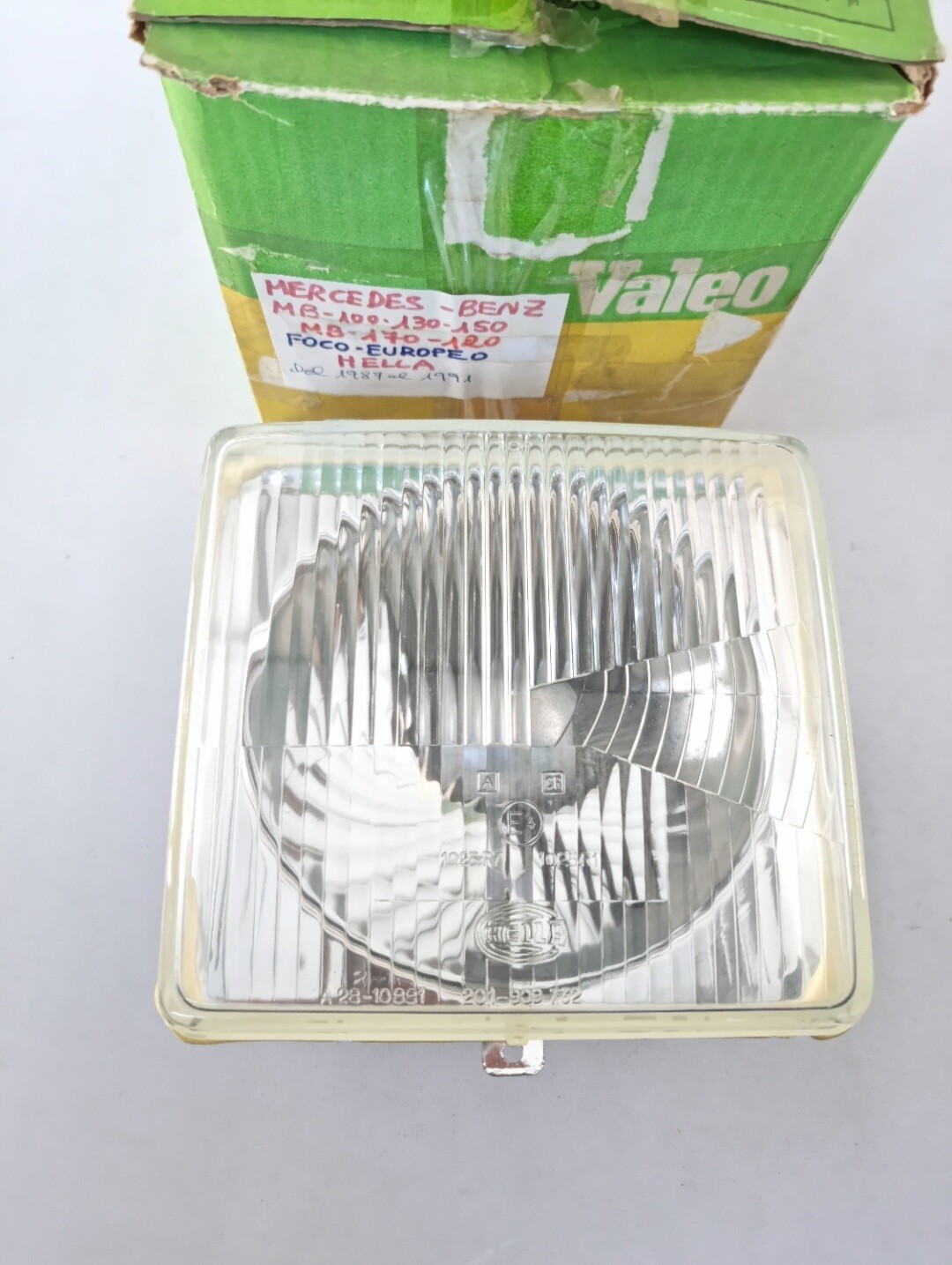 Optica faro MERCEDES MB100-120-130-150-170 (hella)