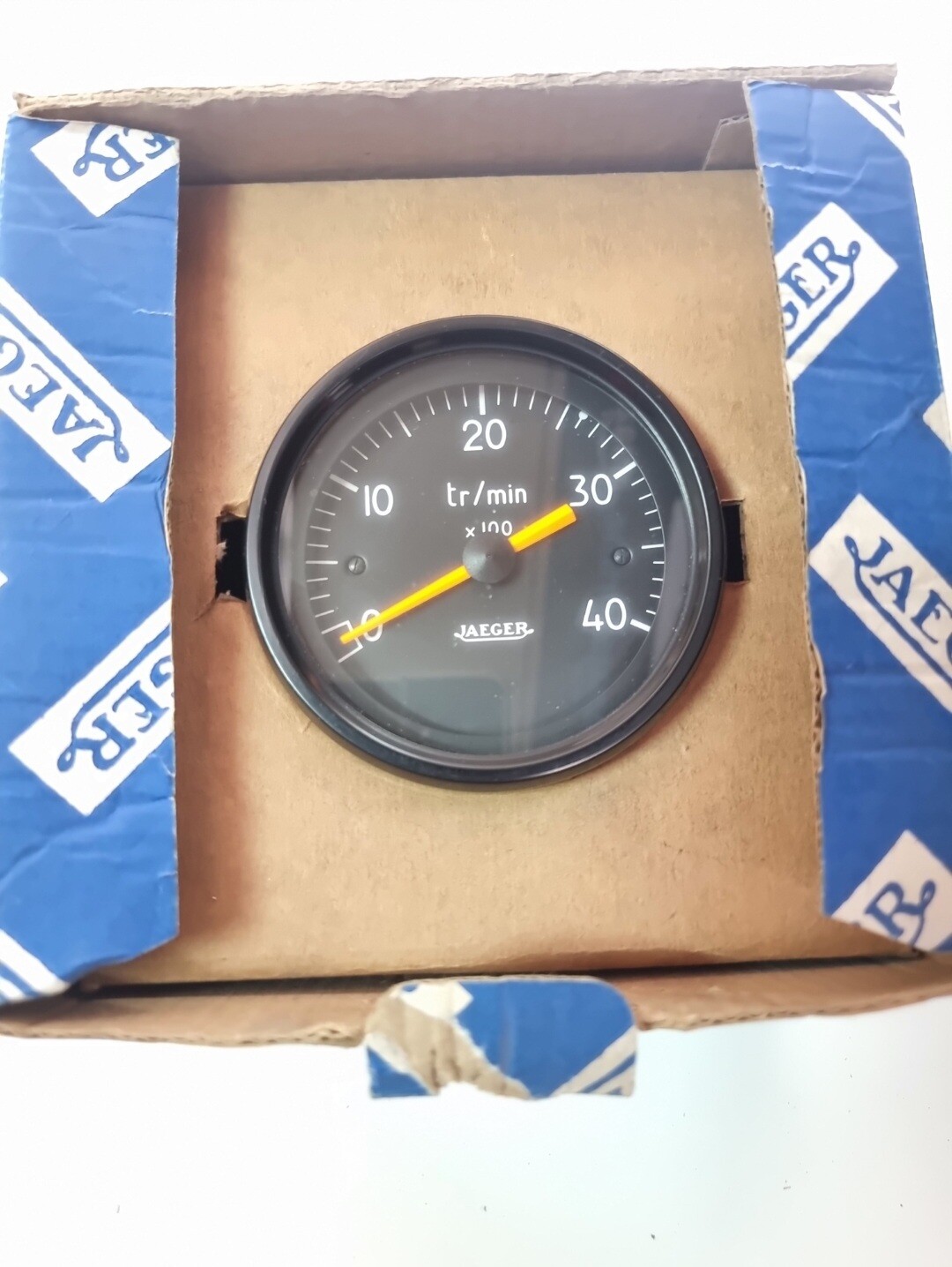 Reloj cuentarrevoluciones 4000 rpm 24v (jaeger)