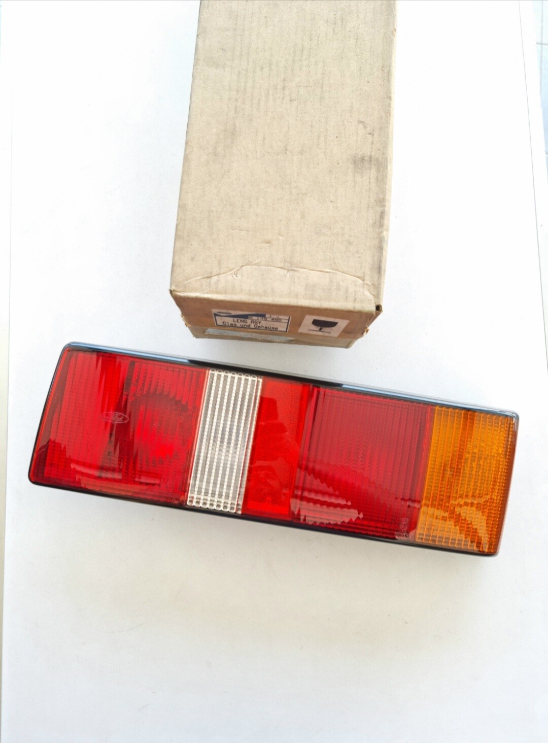 Piloto trasero derecho FORD ESCORT (86-90) original Ford