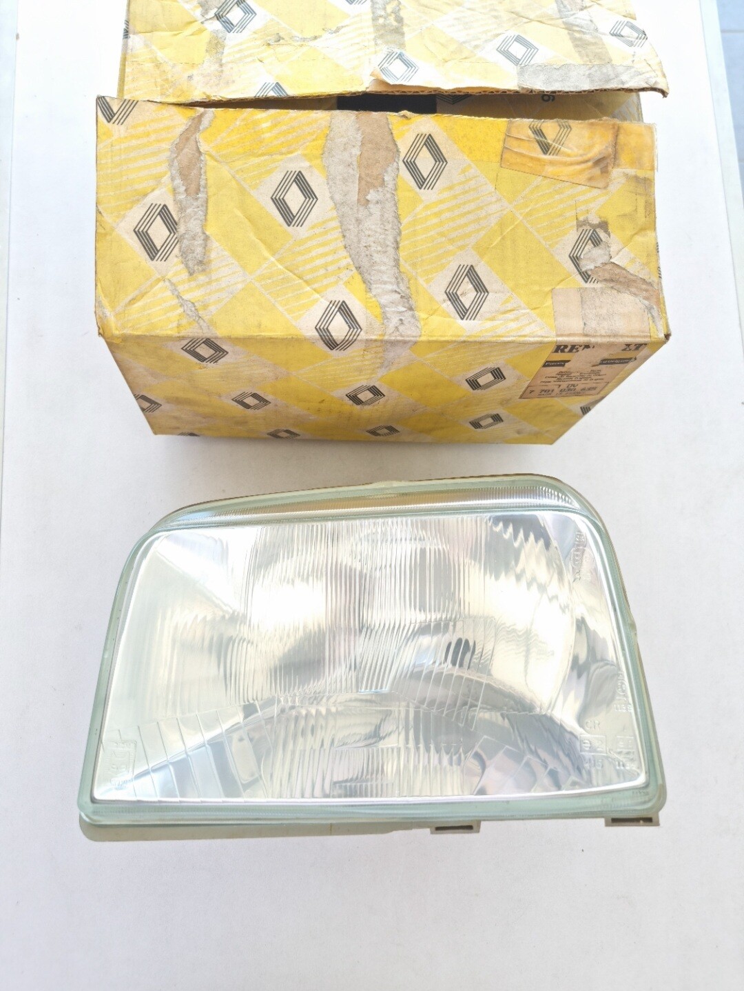 Optica faro delantero izquierdo RENAULT SUPER 5 (S.E.V. MARCHAL-valeo)