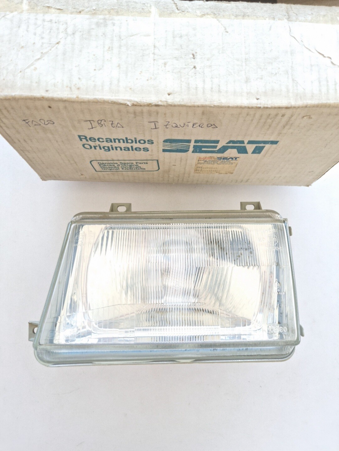Optica faro delantero izquierdo SEAT IBIZA