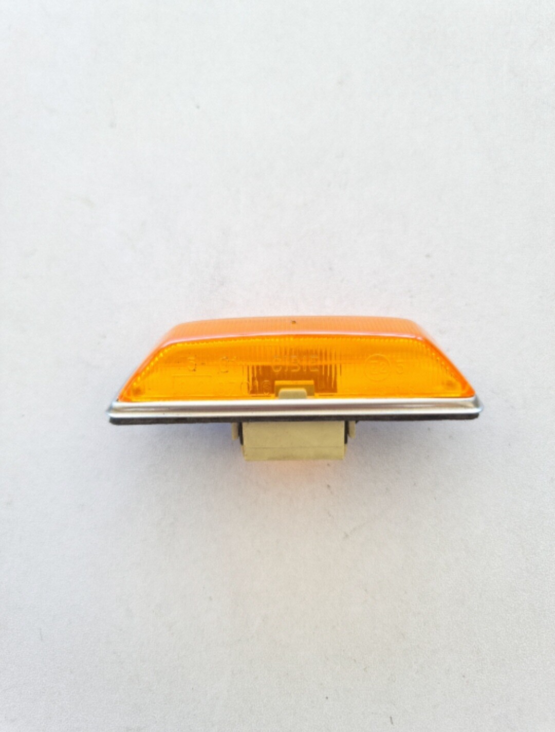 Piloto intermitente aleta RENAULT SUPER 5.21.25.ESPACE.MASTER.TRAFIC... (cibie)