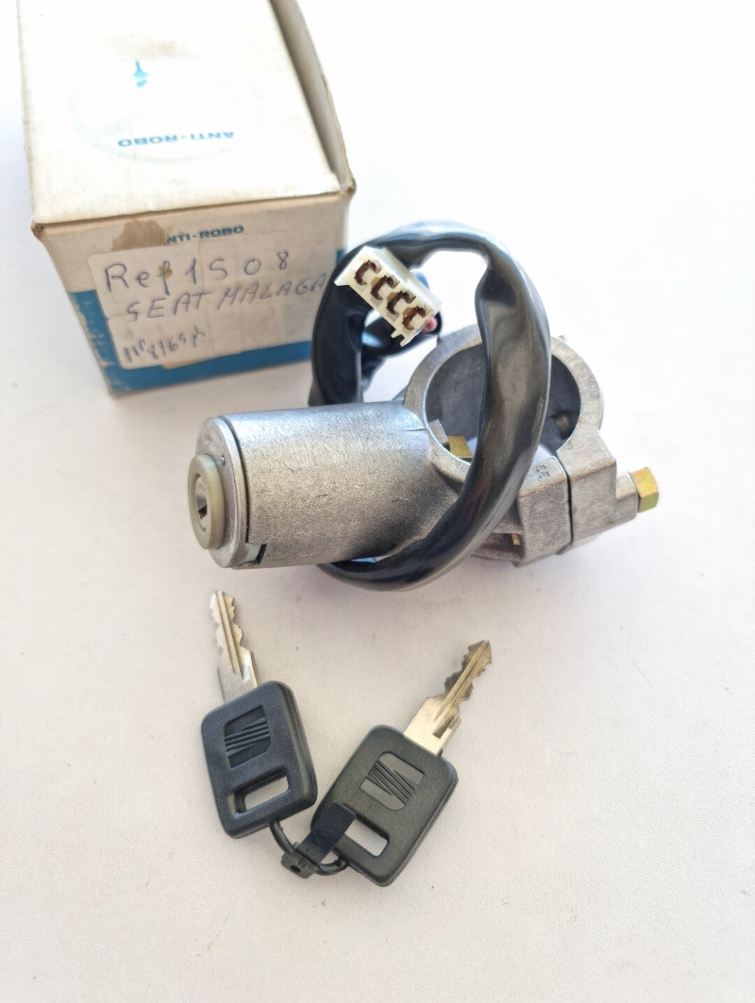Clausor antirrobo SEAT MALAGA (hasta 89)