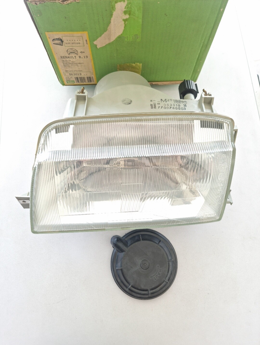 Optica faro delantero izquierdo RENAULT 19 TR-TS-TD (cibie-valeo)