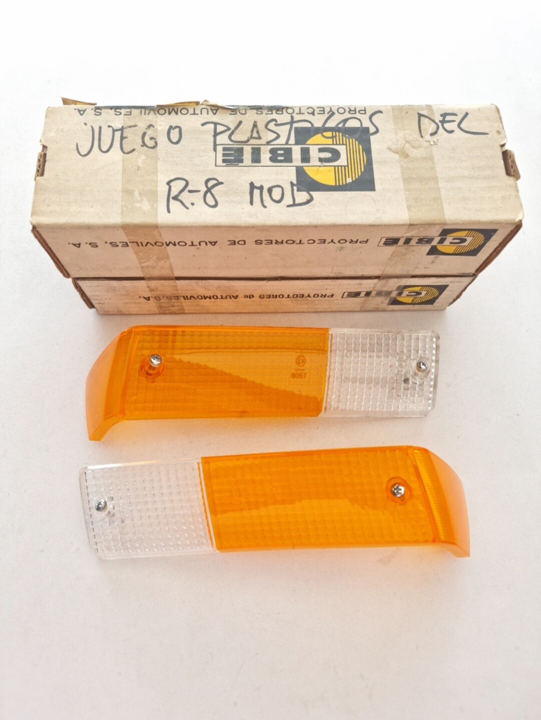 Pareja tulipas delanteras RENAULT 8 2serie (cibie)
