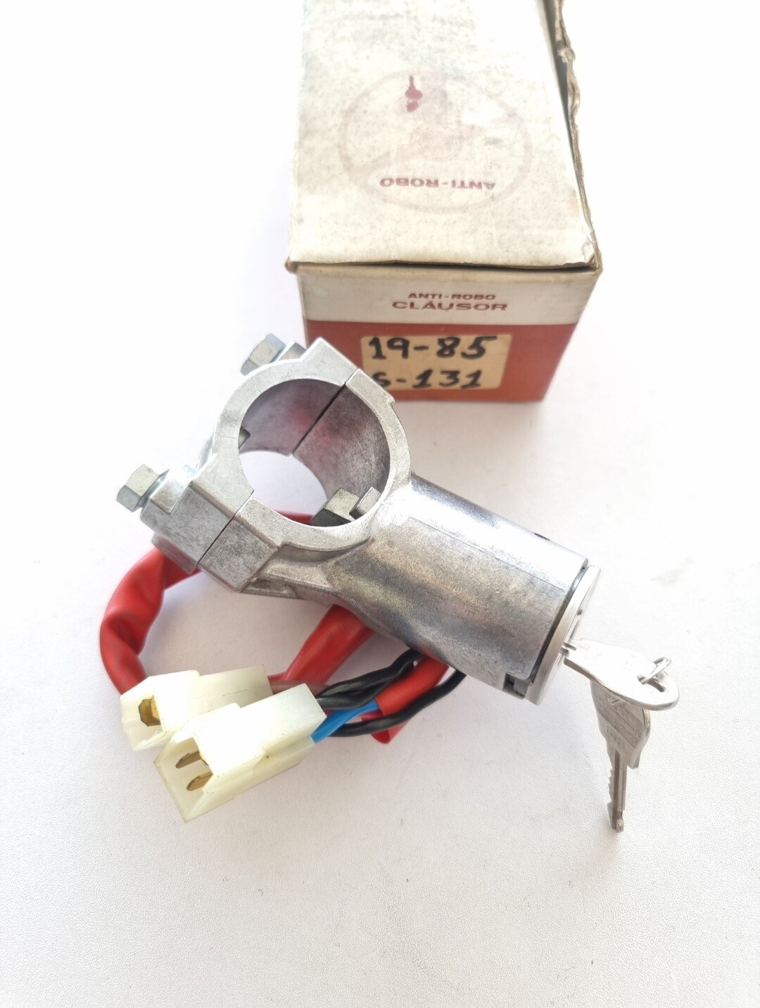 Clausor antirrobo SEAT 131.SEAT 131 SUPERMIRAFIORI (desde febrero 79)